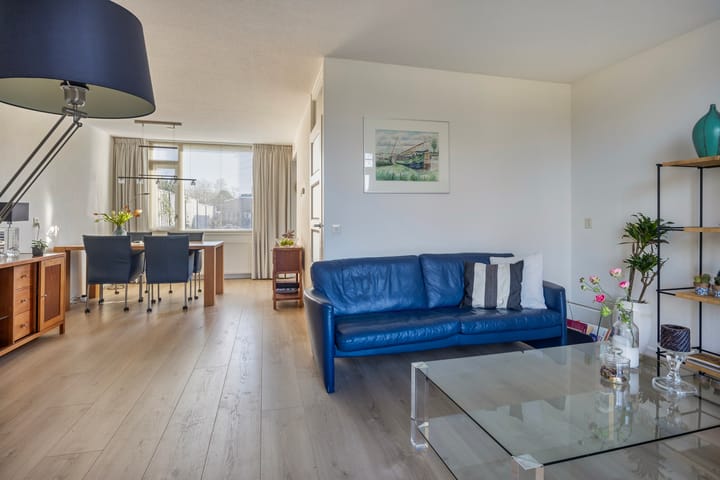 Foto 3 van Van Limburg Stirumware 82