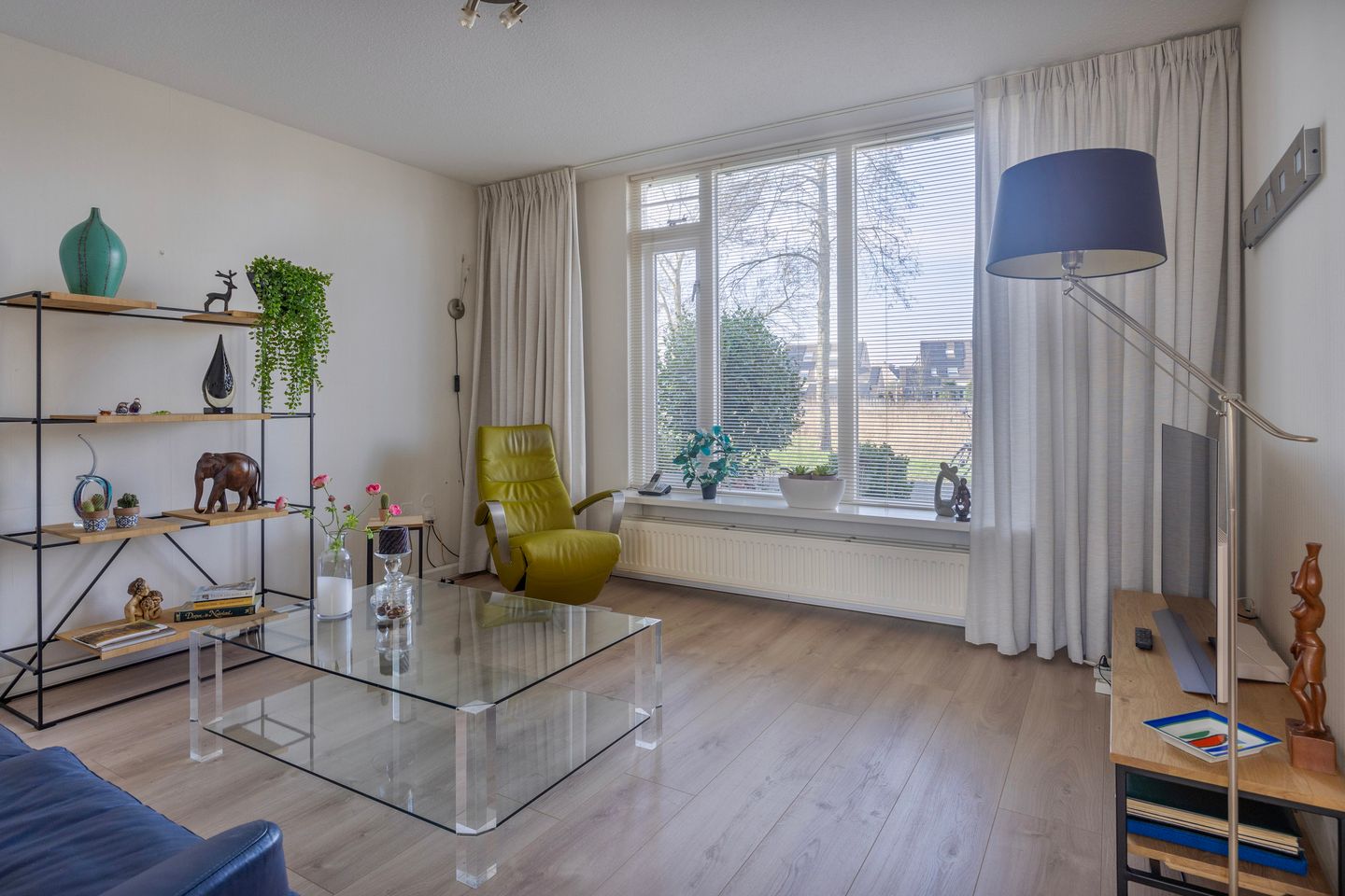 Foto 4 van Van Limburg Stirumware 82