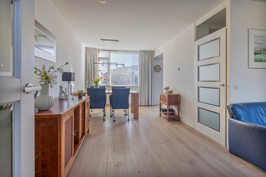 Foto 8 van Van Limburg Stirumware 82