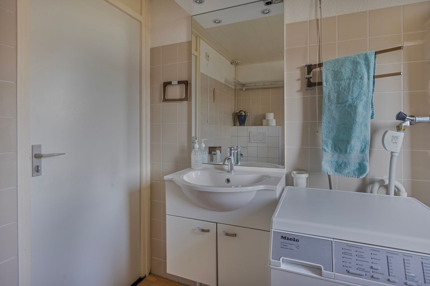 Foto 20 van Van Limburg Stirumware 82