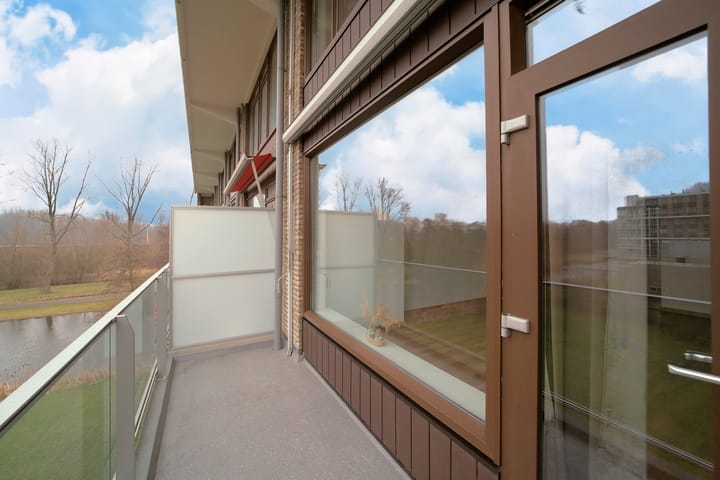 Foto 9 van van der Waalsstraat 127