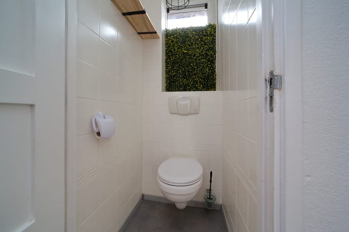 Foto 14 van van der Waalsstraat 127