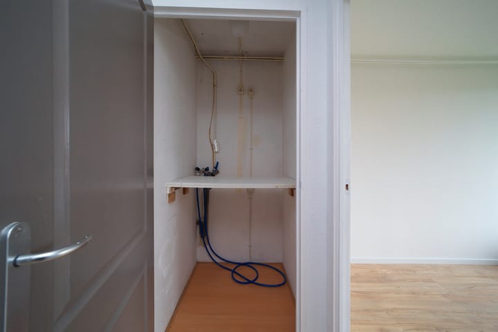 Foto 21 van van der Waalsstraat 127