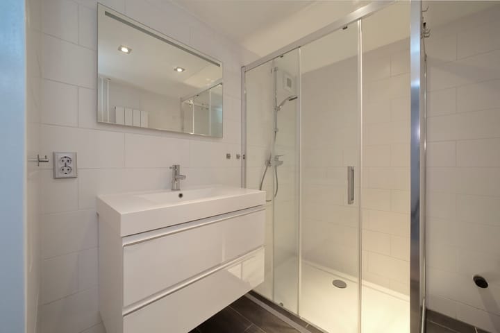 Foto 25 van van der Waalsstraat 127