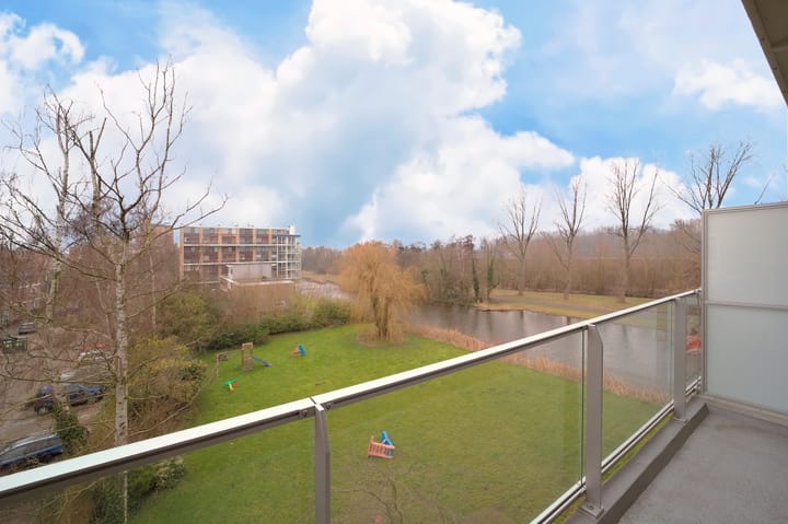 Foto 8 van van der Waalsstraat 127