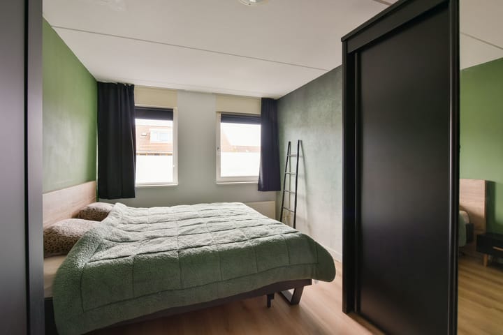 Foto 9 van Renoirhof 88