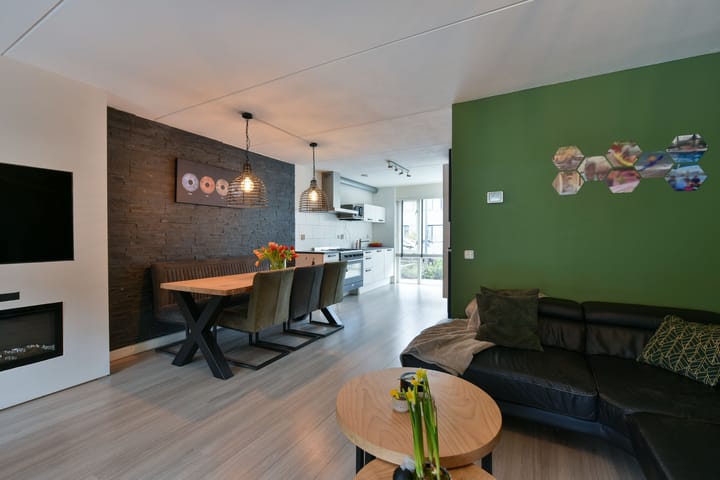 Foto 4 van Renoirhof 88