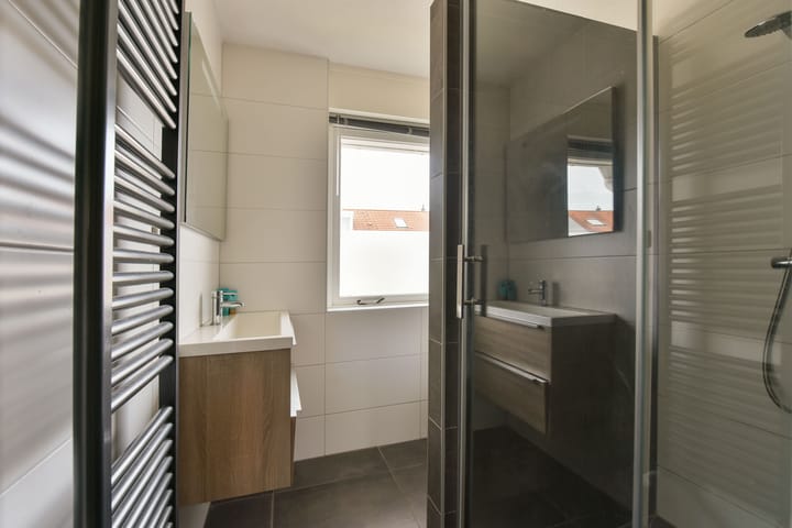 Foto 16 van Renoirhof 88