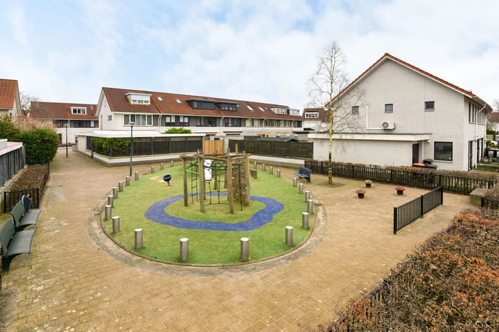 Foto 24 van Renoirhof 88