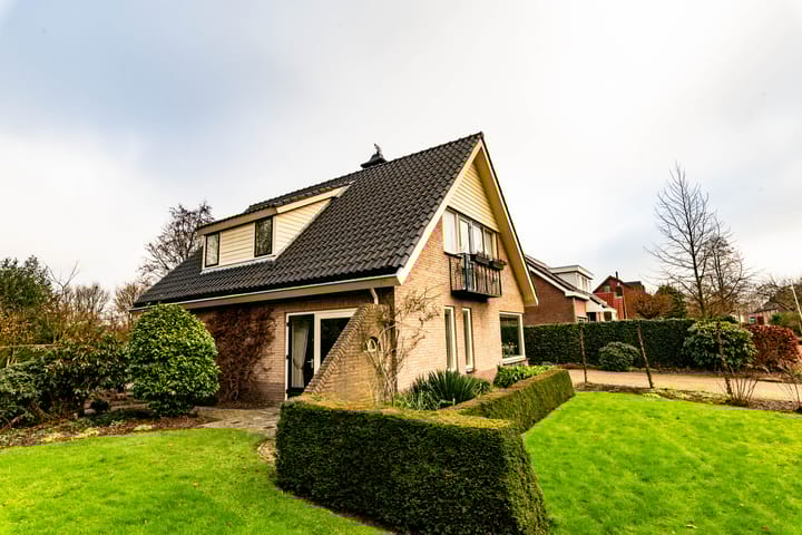 Foto 32 van Van der Flierhof 9