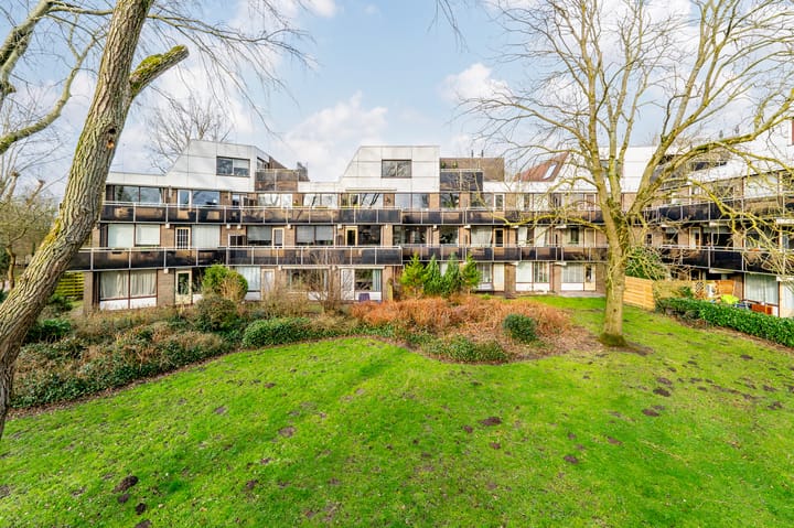 Foto 2 van Michaëlplein 26