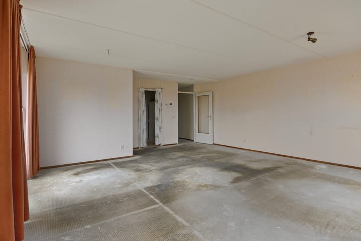 Foto 11 van Wesseler-nering 49-17