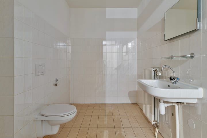 Photo 20 of Julianalaan 4-C