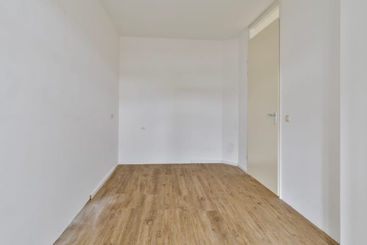 Photo 26 of Julianalaan 4-C