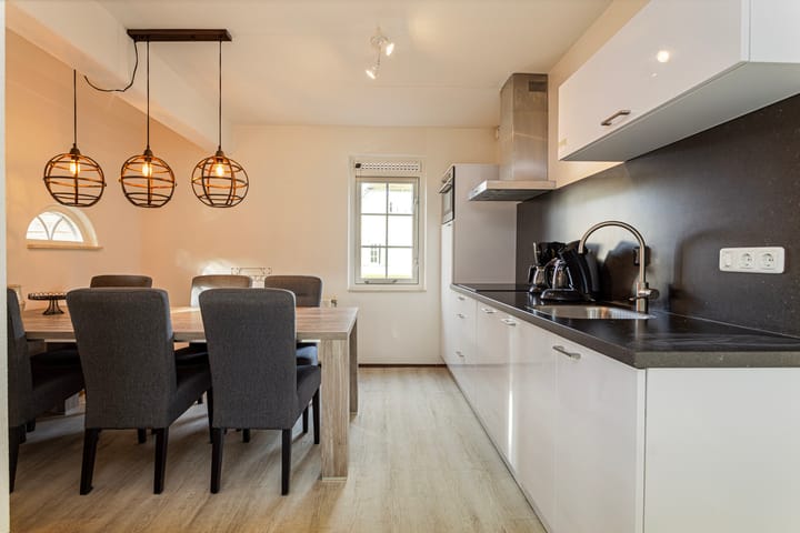 Foto 9 van Strandlaan 64