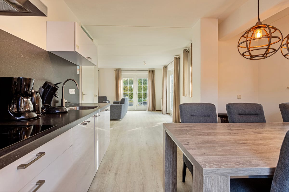 Foto 10 van Strandlaan 64