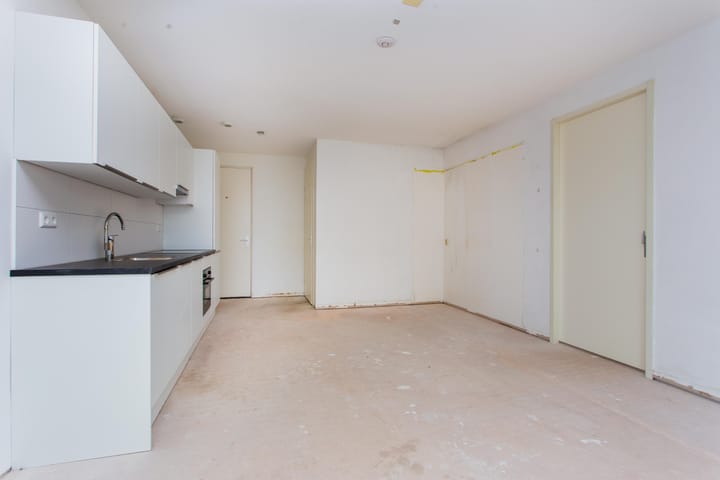 Photo 3 of Europaplein 842