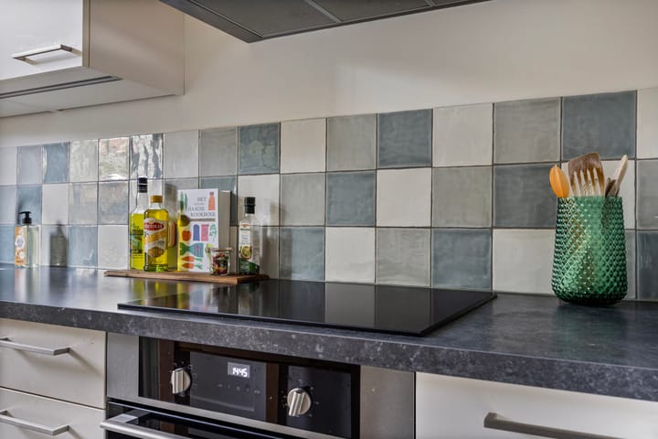 Photo 11 of Atjehstraat 55