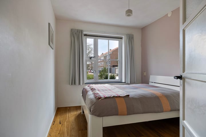 Photo 13 of Atjehstraat 55