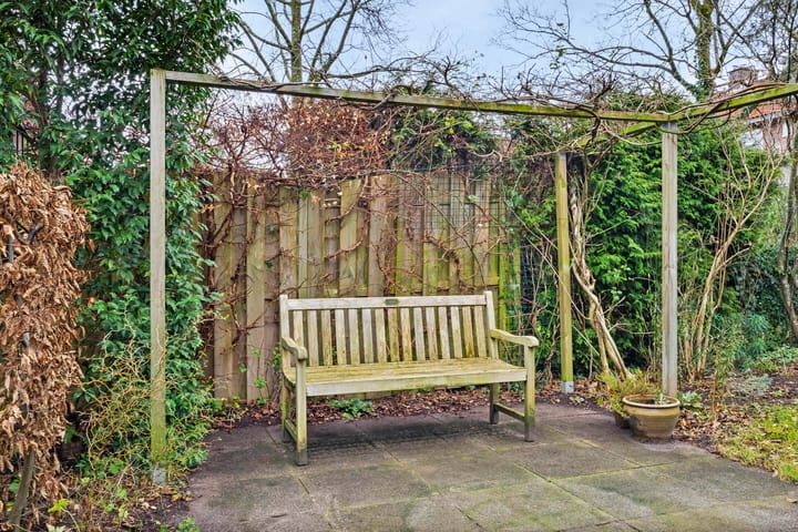 Photo 22 of Atjehstraat 55