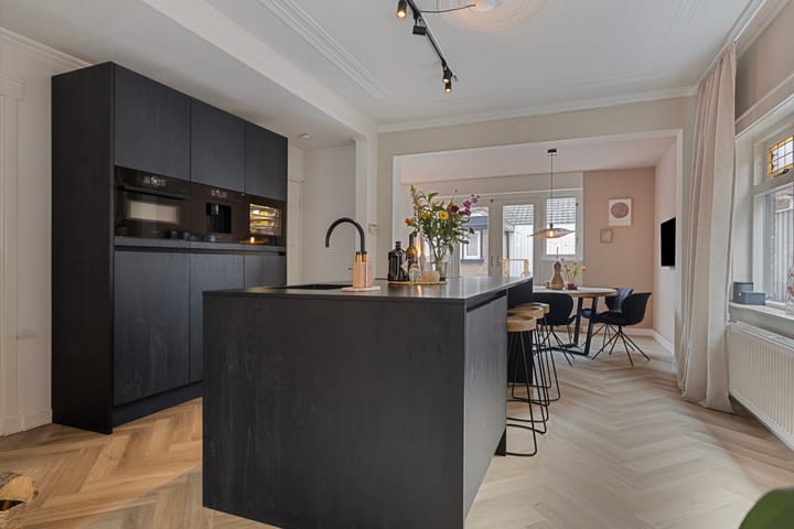 Foto 2 van Bloemwijklaan 9