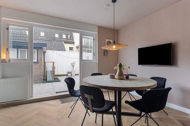 Foto 13 van Bloemwijklaan 9