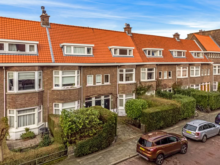 Foto 1 van Roelofsstraat 110