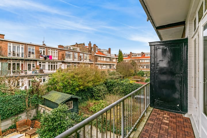 Foto 9 van Roelofsstraat 110