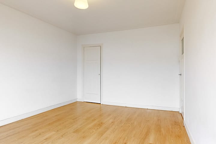 Foto 16 van Roelofsstraat 110