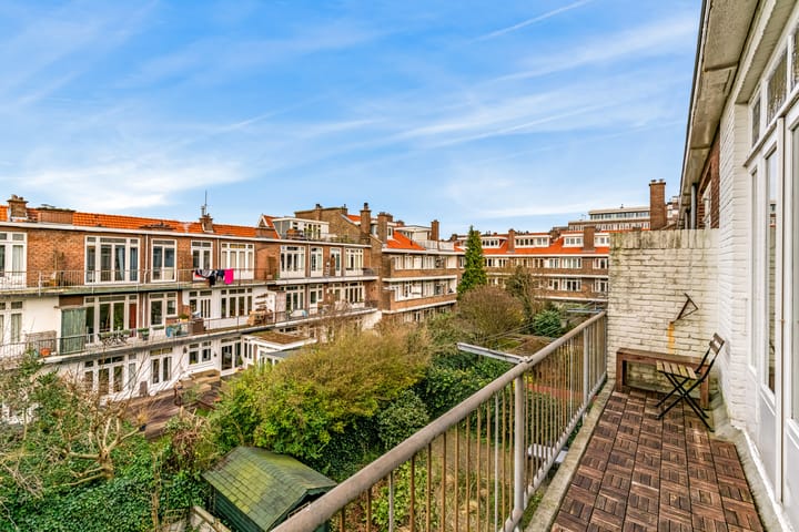 Foto 19 van Roelofsstraat 110