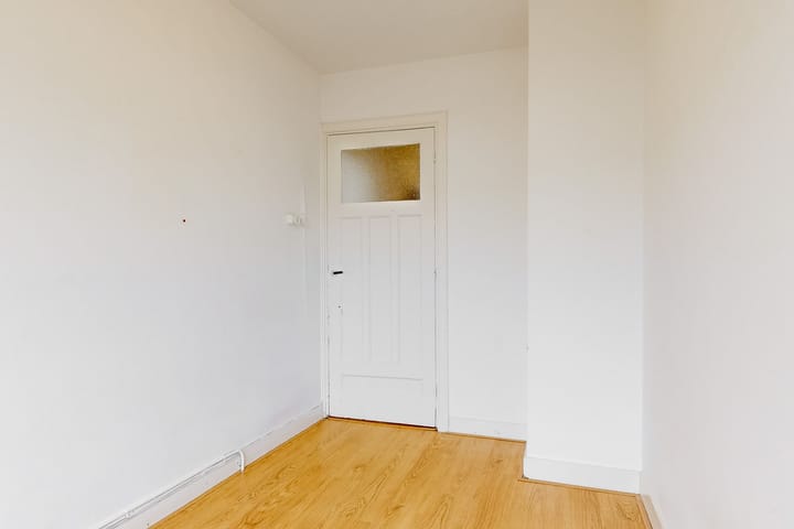 Foto 21 van Roelofsstraat 110