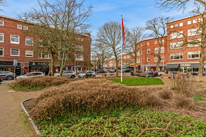 Foto 23 van Roelofsstraat 110