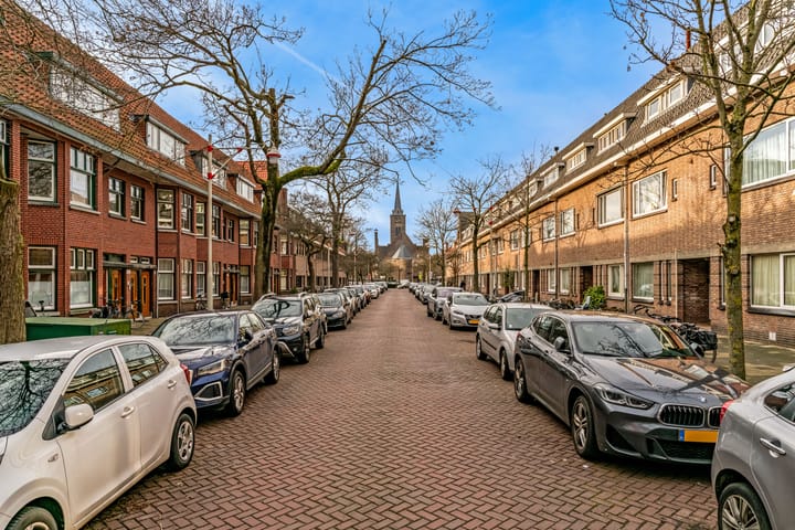 Foto 25 van Roelofsstraat 110