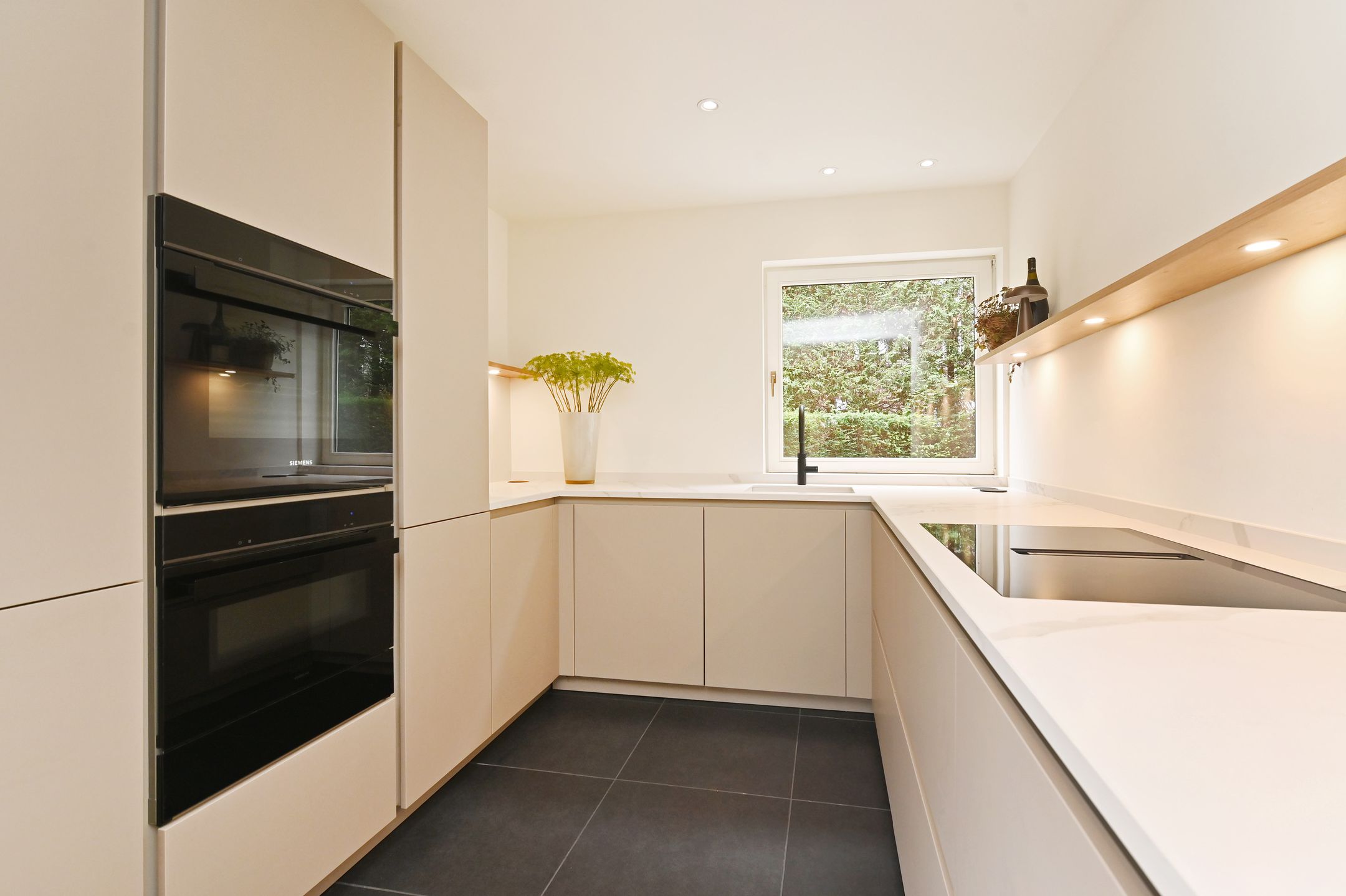 Foto 3 van Van Bommellaan 1