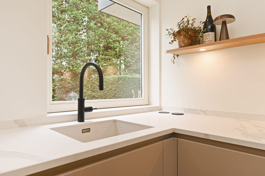 Foto 28 van Van Bommellaan 1