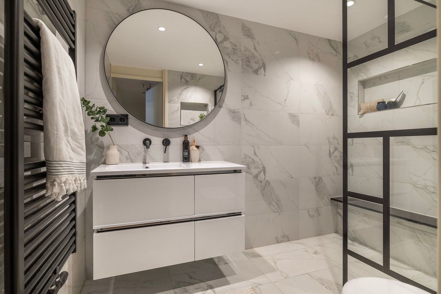 Foto 4 van Helmersstraat 135