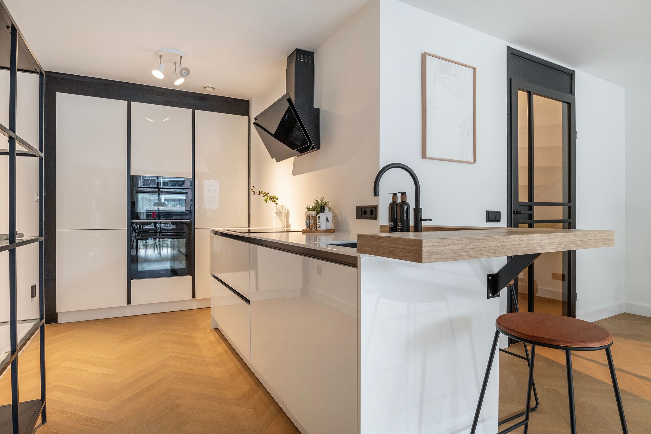 Foto 12 van Helmersstraat 135