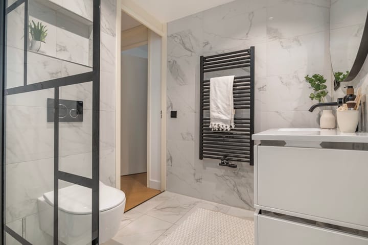 Foto 22 van Helmersstraat 135