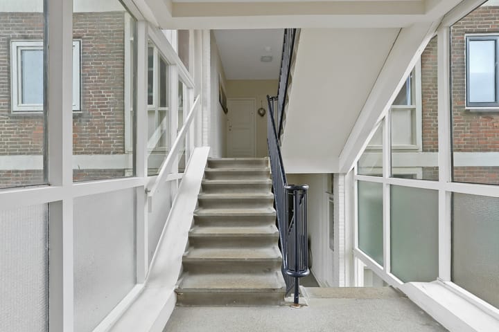 Photo 10 of Rijnmond 76