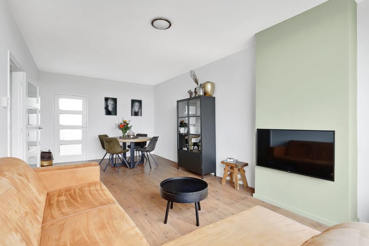 Photo 14 of Rijnmond 76