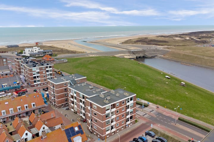 Photo 52 of Rijnmond 76