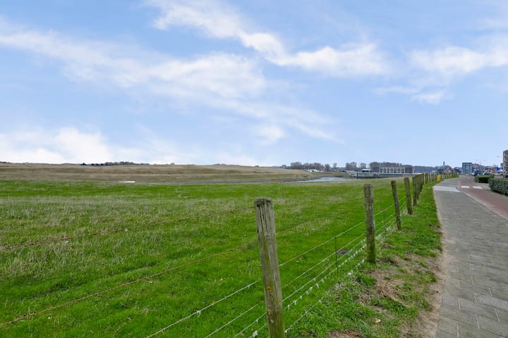 Photo 60 of Rijnmond 76