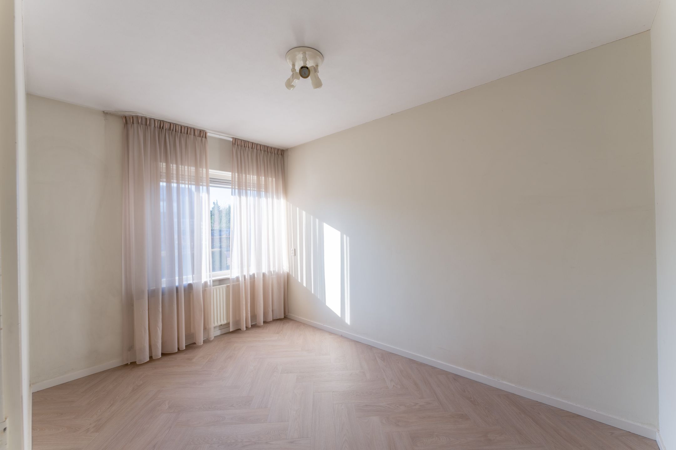 Foto 15 van Hessenweg 253