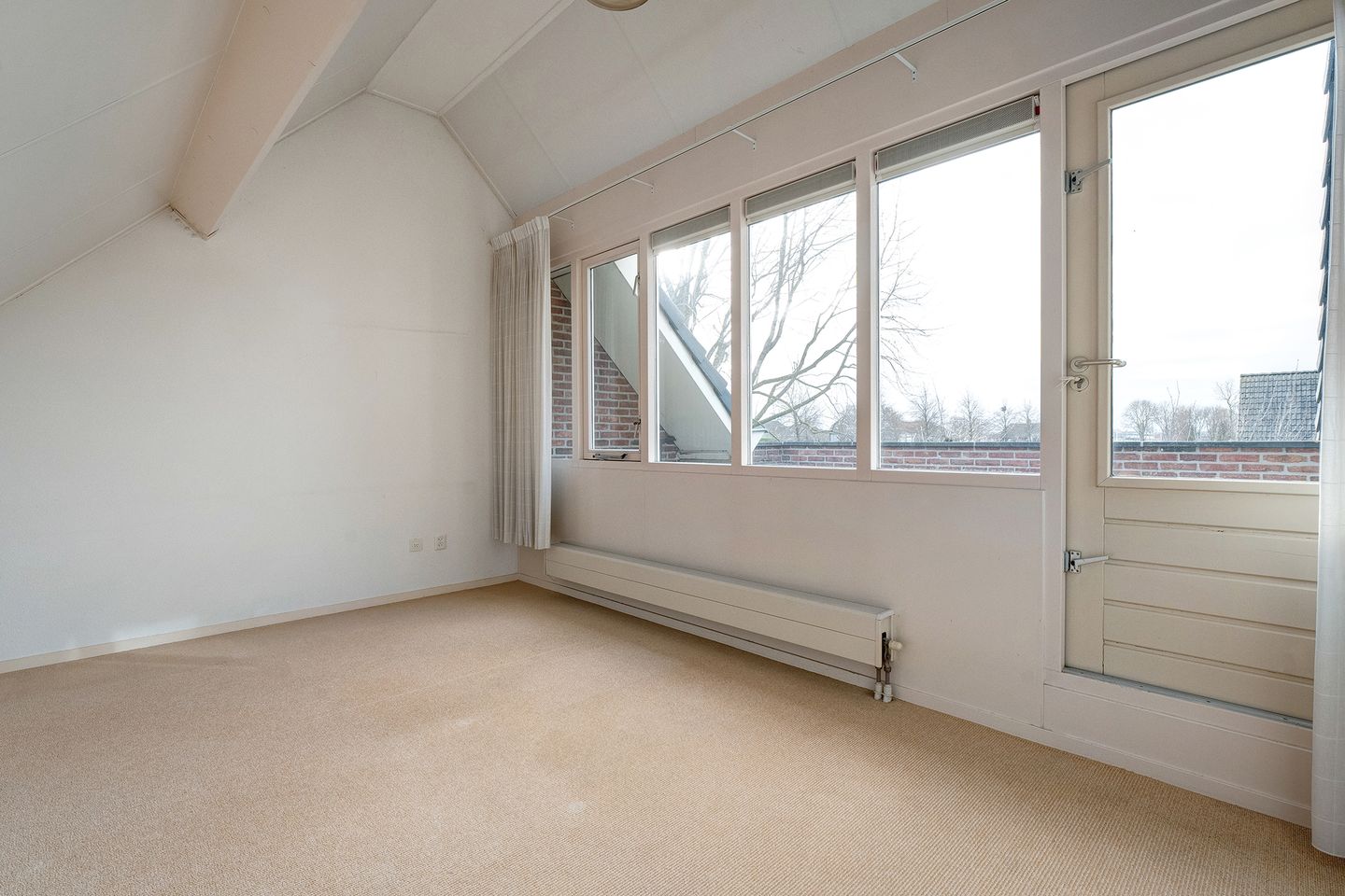 Foto 34 van Koraal 85