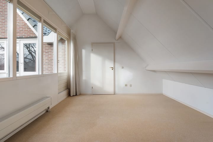 Foto 35 van Koraal 85