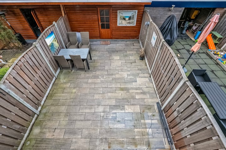 Foto 23 van Van Brienenoordstraat 22