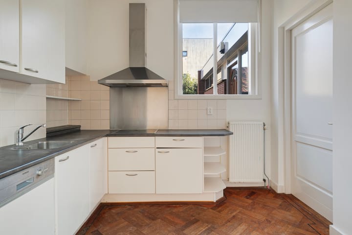 Photo 9 of Kralingseweg 279