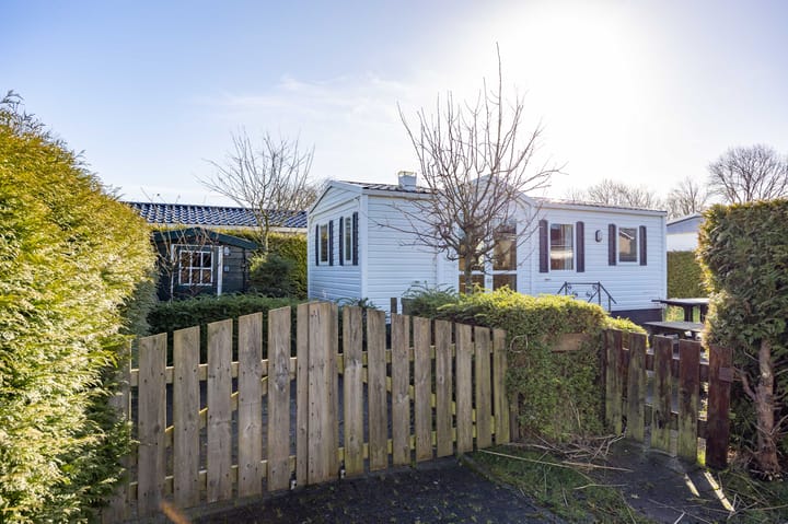 Foto 2 van Vogels' tún 25