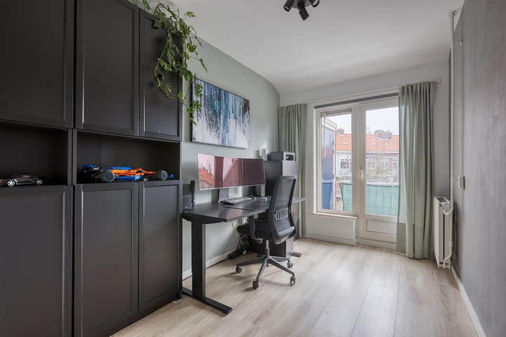 Foto 25 van Alberdingk Thijmkade 22