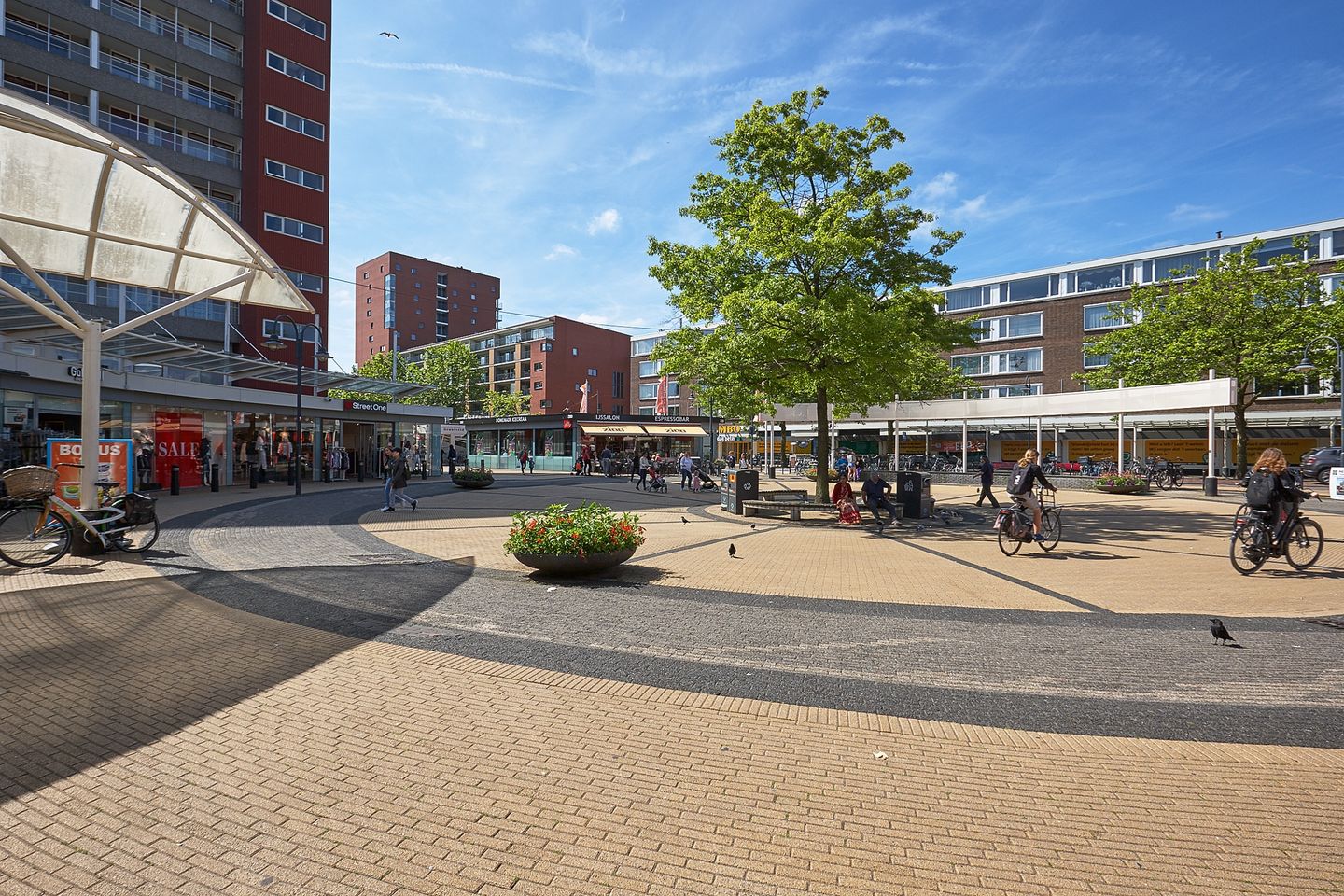 Photo 44 of Alberdingk Thijmkade 22